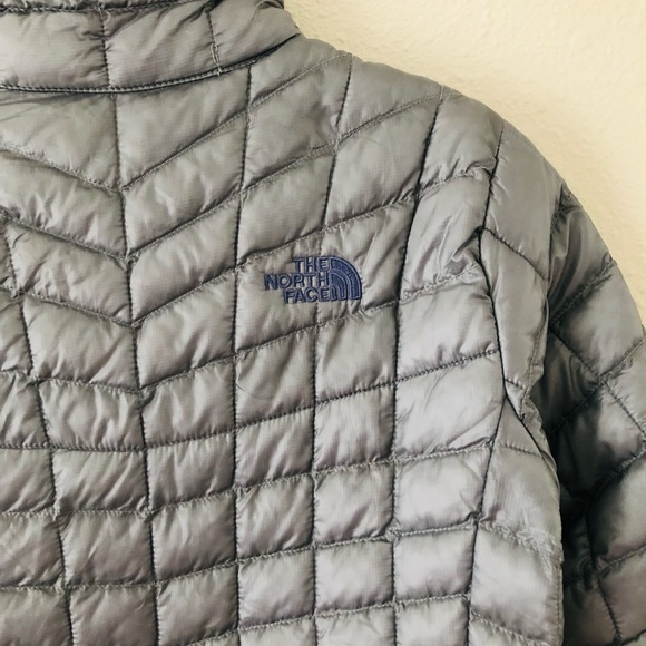 {The North Face} Thermoball Lightweight Jacket - Picture 8 of 14